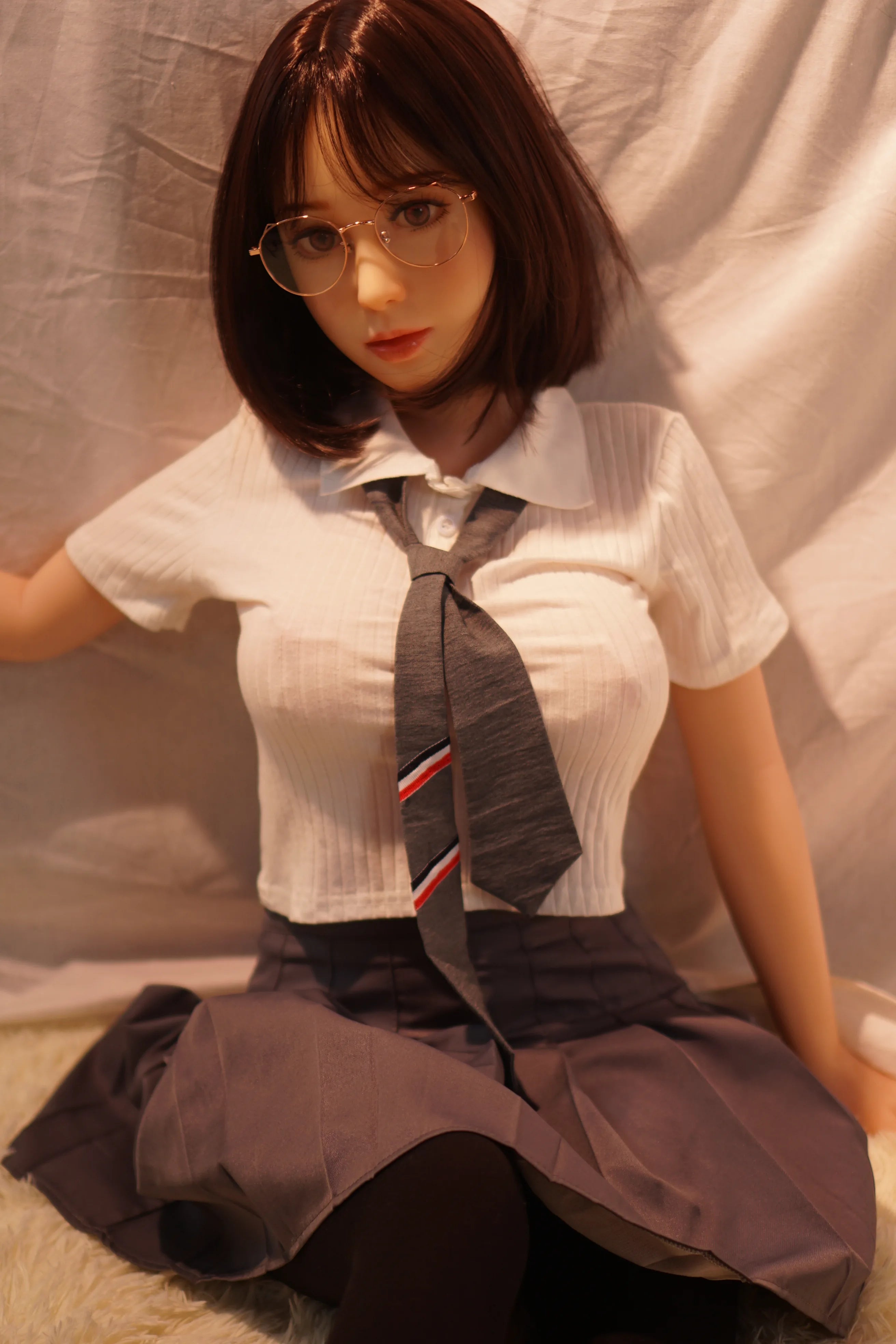 156cm Fカップ 高級フルシリコン リアル感抜群 美少女ラブドール Sasa