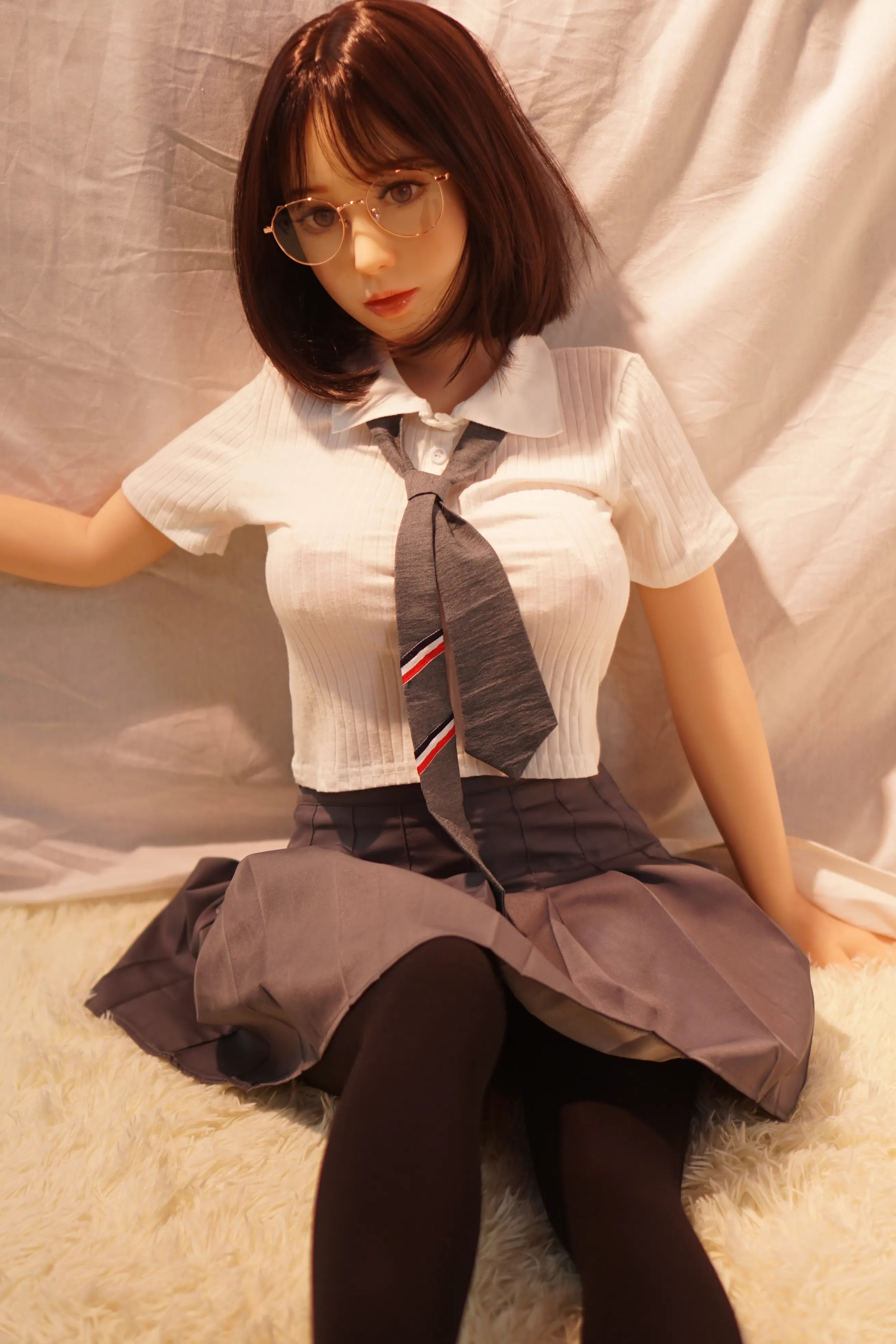156cm Fカップ 高級フルシリコン リアル感抜群 美少女ラブドール Sasa