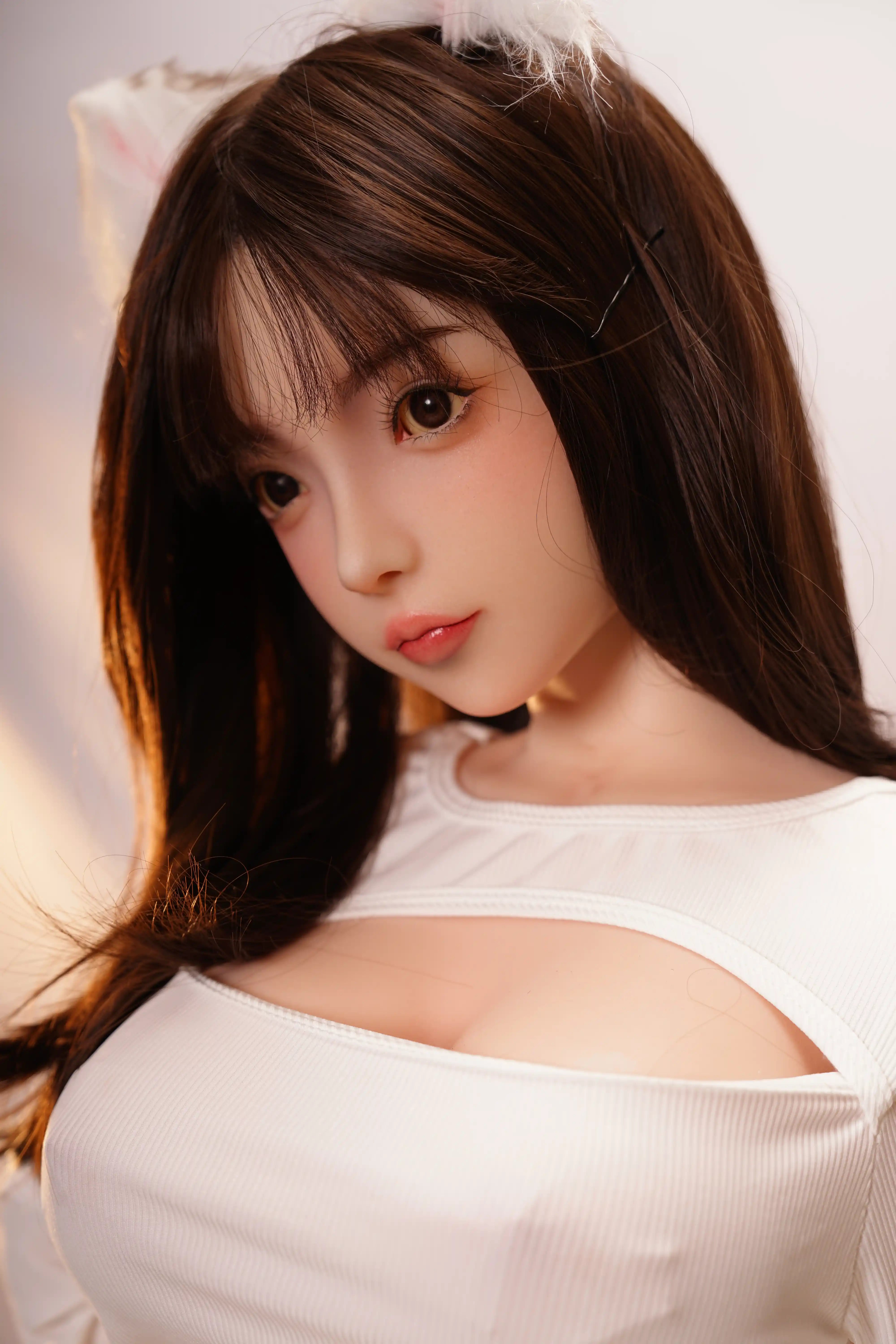 156cm Fカップ 高級フルシリコン リアル感抜群 美少女ラブドール Yumi